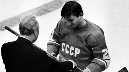 Він назавжди змінив ставлення до радянських хокеїстам (владимир петрів) Він назавжди змінив ставлення до радянських хокеїстам