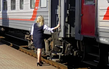 Одкровення провідниці поїзди далекого прямування життя, сeкс і робота в рейсі ... (життя) Одкровення провідниці поїзди далекого прямування життя, сeкс і робота в рейсі ...