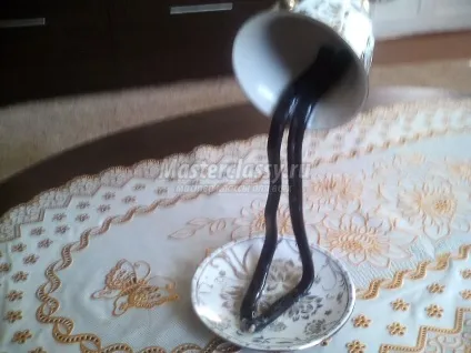 Ширяюча гуртка з фруктів і квітів