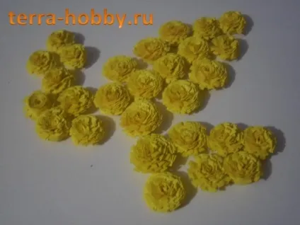 Листівка мімоза в техніці квіллінг на 8 березня (мімоза) Листівка мімоза в техніці квіллінг на 8 березня