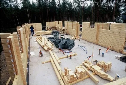 Плюси і мінуси профільованого бруса, поради щодо вибору