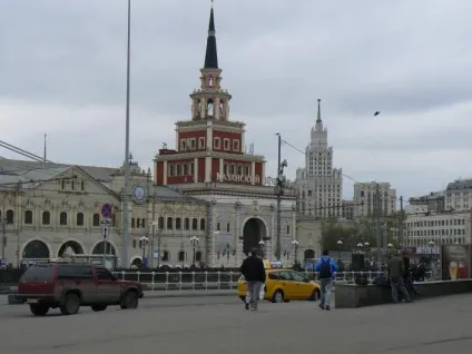Площа 3 вокзалів в Москві (площа) Площа 3 вокзалів в Москві
