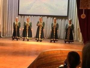 Послухай, як співає душа ... »