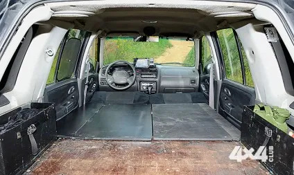 Споруда своїми руками позашляховика з suzuki grand vitara - захоплююча справа (suzuki) Споруда своїми руками позашляховика з suzuki grand vitara - захоплююча справа