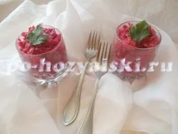 Салат з буряка з картоплею, покроковий рецепт (натерти крупній тертці) Салат з буряка з картоплею, покроковий рецепт