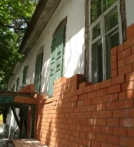 Саманна цегла відео-інструкція як зробити своїми руками, ціна, фото