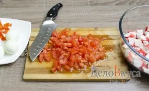 Салат з крабовими паличками рецепт з покроковими фото (салат з крабовими паличками з фото) Салат з крабовими паличками рецепт з покроковими фото