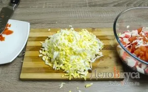 Салат з крабовими паличками рецепт з покроковими фото (салат з крабовими паличками рецепт) Салат з крабовими паличками рецепт з покроковими фото