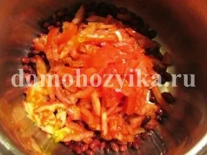 Салат з сухариками, квасолею і помідорами-рецепт з фото (квасолею) Салат з сухариками, квасолею і помідорами-рецепт з фото