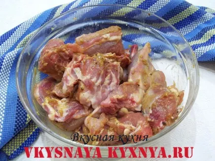 Рецепт кролика в фользі в духовці з фото (рецепт) Рецепт кролика в фользі в духовці з фото