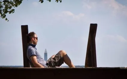 Смішні фотографії з пам'ятниками - ікс-людина (пам'ятниками) Смішні фотографії з пам'ятниками - ікс-людина