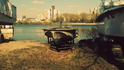 Судна на підводних крилах (ракети, метеори та інші) (Довжина Ширина Осадка) Судна на підводних крилах (ракети, метеори та інші)