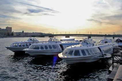 Судна на підводних крилах (ракети, метеори та інші) (метеори) Судна на підводних крилах (ракети, метеори та інші)