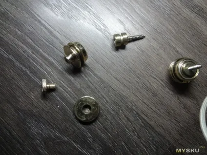 Стреплокі для гітари