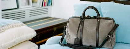 Як доглядати за замшевими сумками (louis vuitton) Як доглядати за замшевими сумками