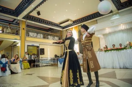 Танцювальне шоу, замовити танцюристів, запросити танцюристів, замовити танцюристів на свято, замовлення (свято) Танцювальне шоу, замовити танцюристів, запросити танцюристів, замовити танцюристів на свято, замовлення