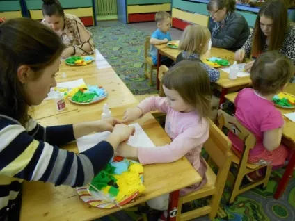 Зміцнення взаємозв'язку батьків з дітьми за допомогою спільної творчості в доу (дитячі садки) Зміцнення взаємозв'язку батьків з дітьми за допомогою спільної творчості в доу