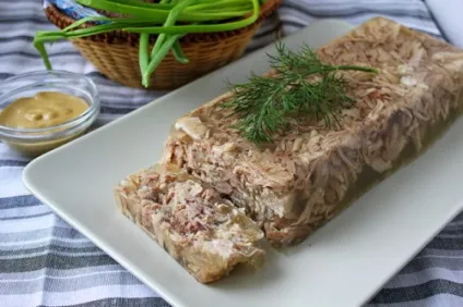 Смачний свинячий холодець - рецепт з покроковими фото (холодець) Смачний свинячий холодець - рецепт з покроковими фото