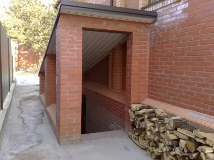 Вхід до підвалу відео-інструкція по монтажу своїми руками, особливості пристрою з дому, з вулиці, (вхід) Вхід до підвалу відео-інструкція по монтажу своїми руками, особливості пристрою з дому, з вулиці,