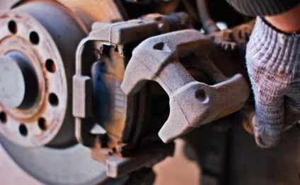 Заміна задніх гальмівних колодок на vw jetta v, my machines