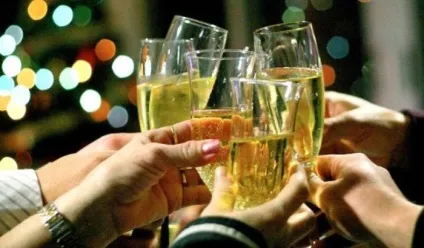 26 Років яке весілля - привітання, що подарувати і як відсвяткувати ювілей (нефритовий) 26 Років яке весілля - привітання, що подарувати і як відсвяткувати ювілей
