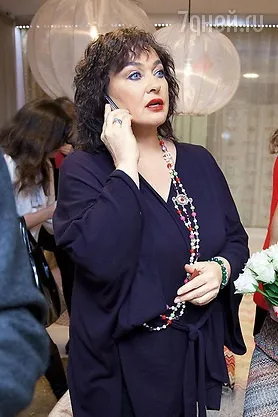 Олександр васильев у Лариса Гузеева є проблеми в одязі, це видно неозброєним оком