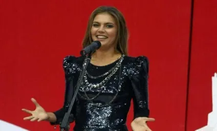 Аліна Кабаєва чи схудла, то чи постаріла (Аліна) Аліна Кабаєва чи схудла, то чи постаріла