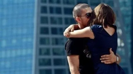 А знаєш що а я на зло тобі - буду найкрасивішою - що б (втратив) А знаєш що а я на зло тобі - буду найкрасивішою - що б