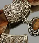 Брошки для хустки - як ними користуватися і як зав'язати шарф з брошкою (хустки) Брошки для хустки - як ними користуватися і як зав'язати шарф з брошкою