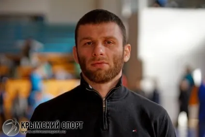 Болат Абдулаєв завдання - завоювати максимум ліцензій на первенствоУкаіни - спортивна боротьба - (першість з греко-римської боротьби серед юніорів) Болат Абдулаєв завдання - завоювати максимум ліцензій на первенствоУкаіни - спортивна боротьба -