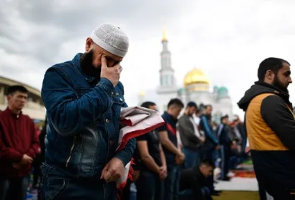Що думають про відновлення монархії представники українських церков і релігій суспільство України