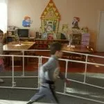 Робимо ширму з пластикових труб для дитячого саду своїми руками (пластикових) Робимо ширму з пластикових труб для дитячого саду своїми руками