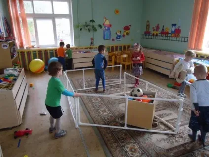 Робимо ширму з пластикових труб для дитячого саду своїми руками (труб) Робимо ширму з пластикових труб для дитячого саду своїми руками