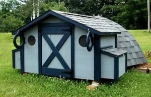 Дитячий ігровий будиночок для дачі своїми руками - фото прикладів (дитячий) Дитячий ігровий будиночок для дачі своїми руками - фото прикладів