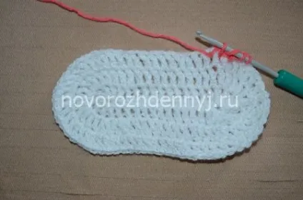Дитячі тапочки в'язані гачком - схема і опис, догляд за новонародженим (гачком) Дитячі тапочки в'язані гачком - схема і опис, догляд за новонародженим