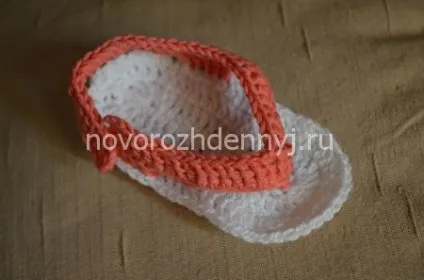 Дитячі тапочки в'язані гачком - схема і опис, догляд за новонародженим (опис) Дитячі тапочки в'язані гачком - схема і опис, догляд за новонародженим