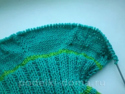 Дитяча кофточка з капюшоном спицями (схеми і опис), коробочка ідей і майстер-класів