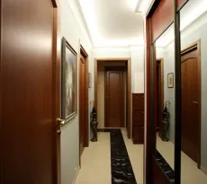 Дизайн вузького коридору в квартирі (з фото) (квартирі) Дизайн вузького коридору в квартирі (з фото)