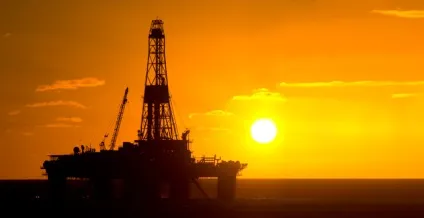 Видобуток нафти фото