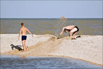 Должанська коса, азовське море пляжі, бази відпочинку (коса) Должанська коса, азовське море пляжі, бази відпочинку