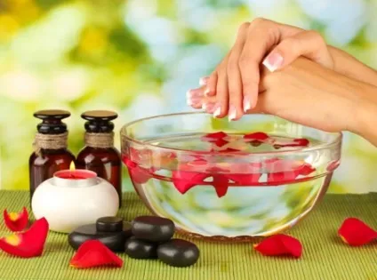Ефірні масла для нігтів які ванночки допомагають від сухості кутикули і сприяють зростанню і (масла) Ефірні масла для нігтів які ванночки допомагають від сухості кутикули і сприяють зростанню і