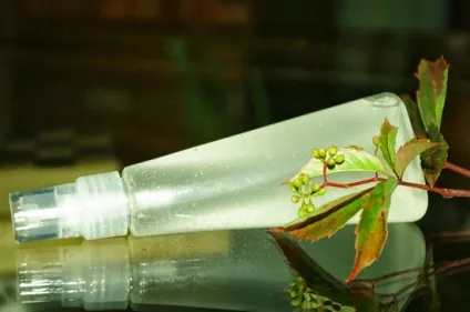 Гідролат (квіткова вода) в домашніх умовах для волосся, обличчя та шкіри (гідролат) Гідролат (квіткова вода) в домашніх умовах для волосся, обличчя та шкіри