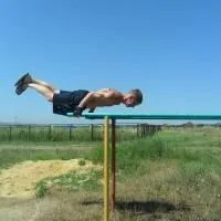 Горизонт на брусах і на турніку - street workout - тренування з власною вагою - my life (брусах) Горизонт на брусах і на турніку - street workout - тренування з власною вагою - my life