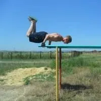 Горизонт на брусах і на турніку - street workout - тренування з власною вагою - my life (турніку) Горизонт на брусах і на турніку - street workout - тренування з власною вагою - my life