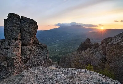 Гора Чатир-даг в криму печери, як дістатися, фото, опис (Чатир-даг на мапі криму) Гора Чатир-даг в криму печери, як дістатися, фото, опис