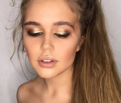 Гліттер, хайлайтер, люмінайзер - хто ви і куди hab cosmetics blog (гліттер) Гліттер, хайлайтер, люмінайзер - хто ви і куди hab cosmetics blog