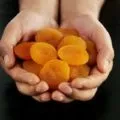 Інжир дітям можна давати звичайний або сушений