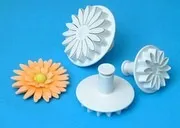 Інструменти, необхідні для роботи з мастикою (мастикою) Інструменти, необхідні для роботи з мастикою