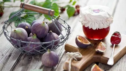 Інжир дітям можна давати звичайний або сушений