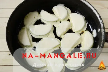 Кабачки в клярі смажені на сковороді або в духовці рецепти з фото (смажені) Кабачки в клярі смажені на сковороді або в духовці рецепти з фото